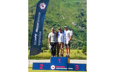 Max bronze à Bessans!